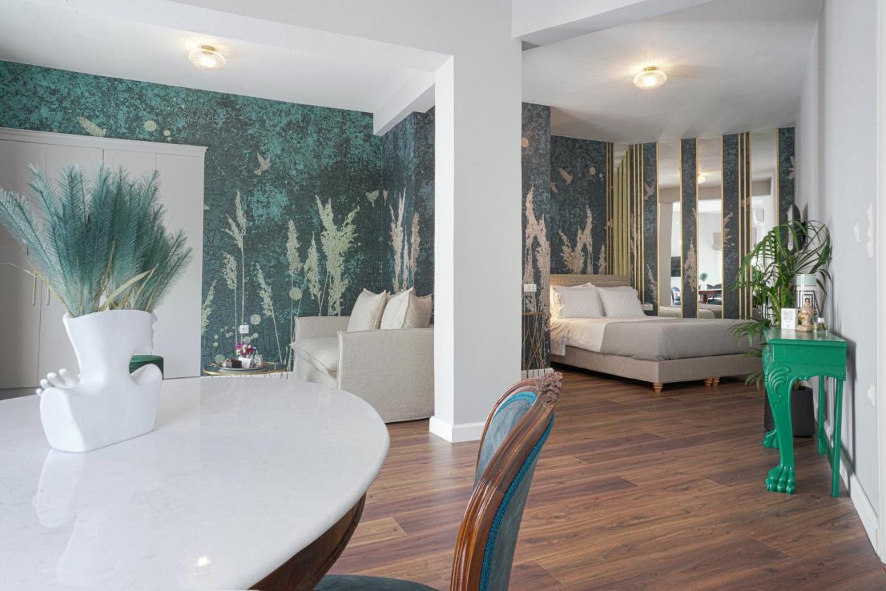 Pafsilipon Suites Ermoúpoli Eksteriør bilde