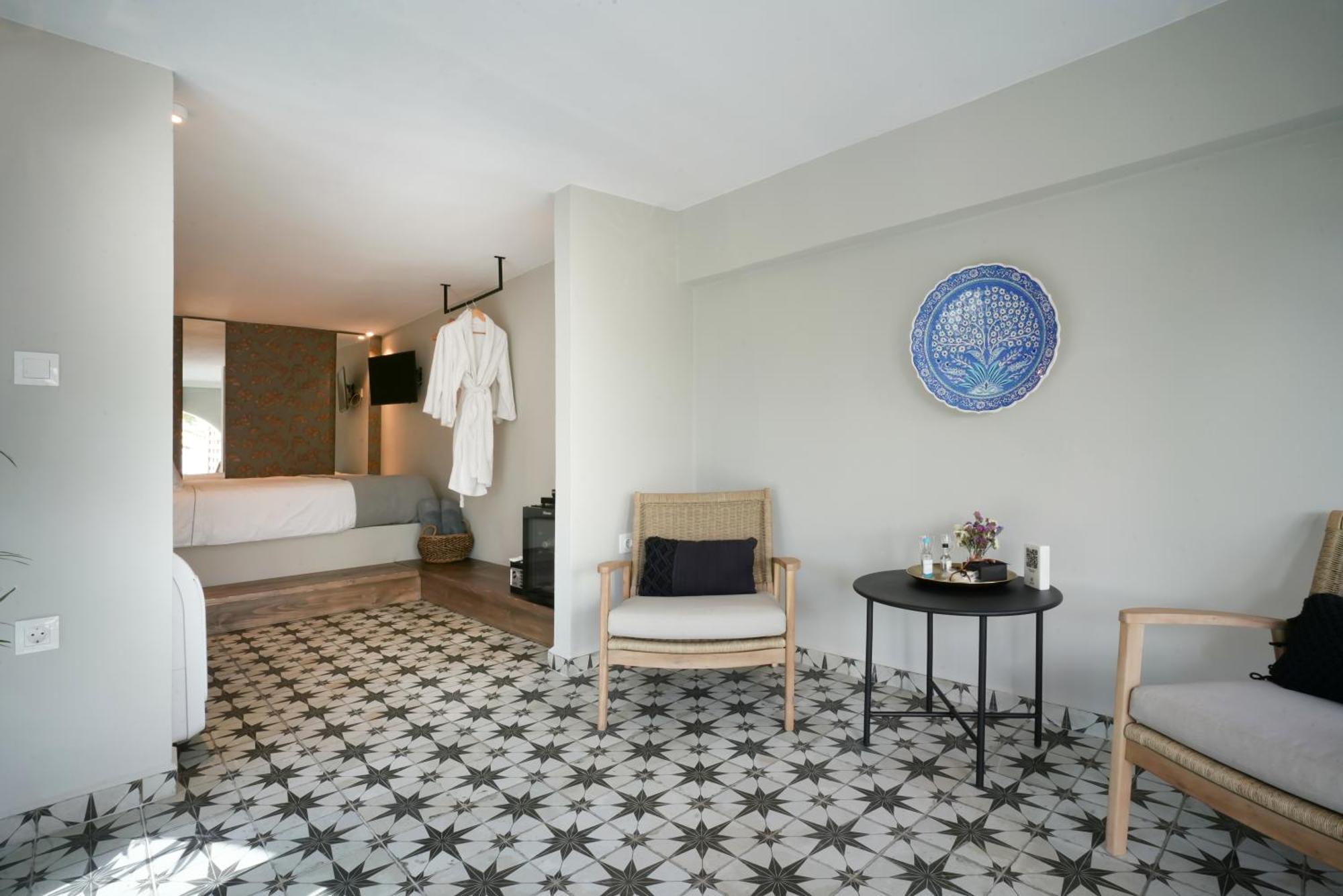 Pafsilipon Suites Ermoúpoli Eksteriør bilde